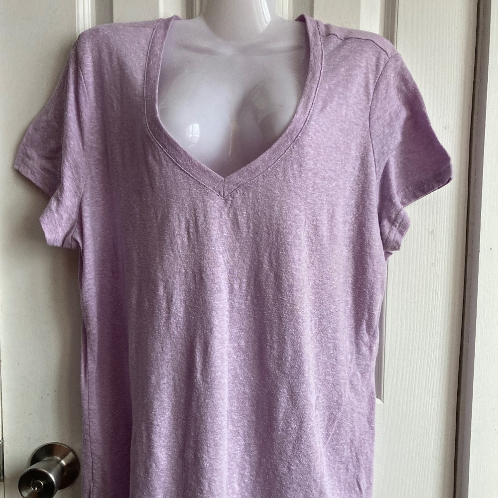 G21 V-NECK T-SHRT SIZE XXL-LILAC COLOUR